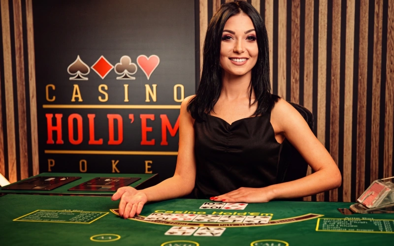 Prueba tu estrategia en Casino Hold'em en Bet365 frente a crupieres reales.